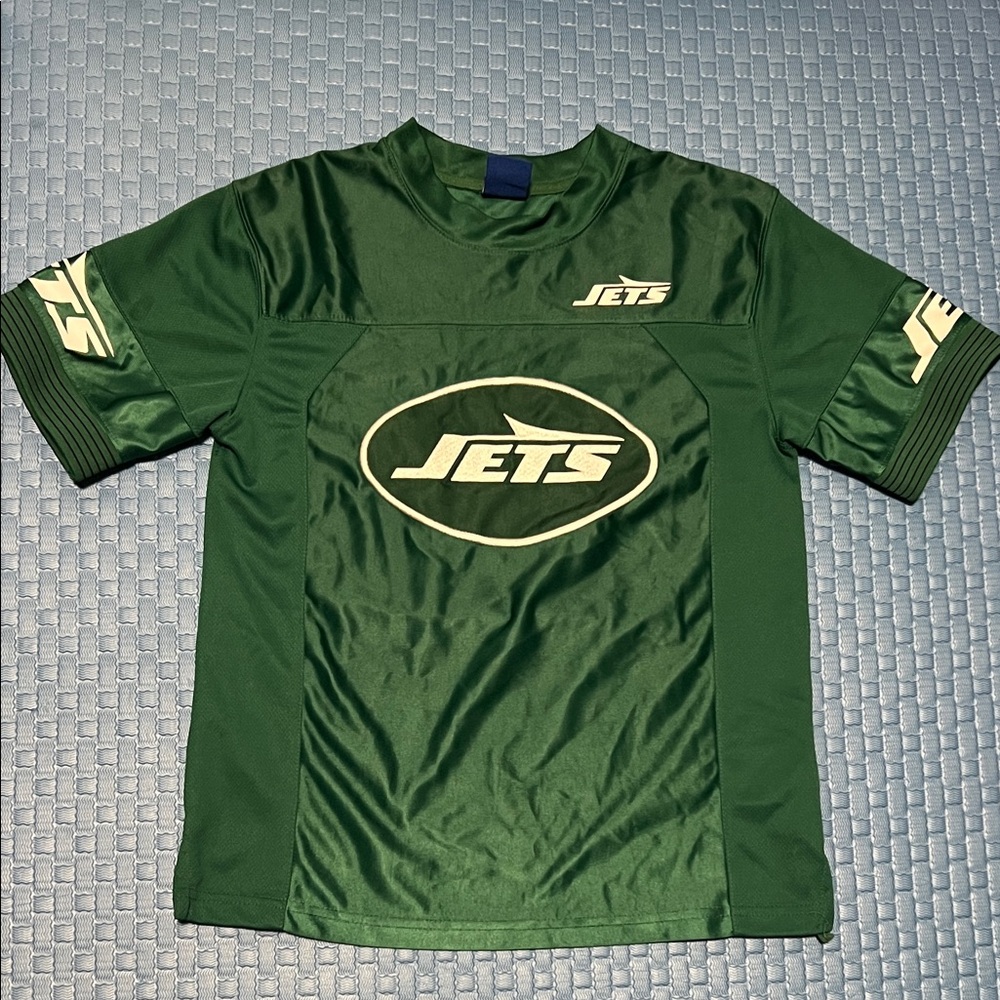 Green Jets T-Shirt Kids Size 10-12 Years Old Worn Once or Twice